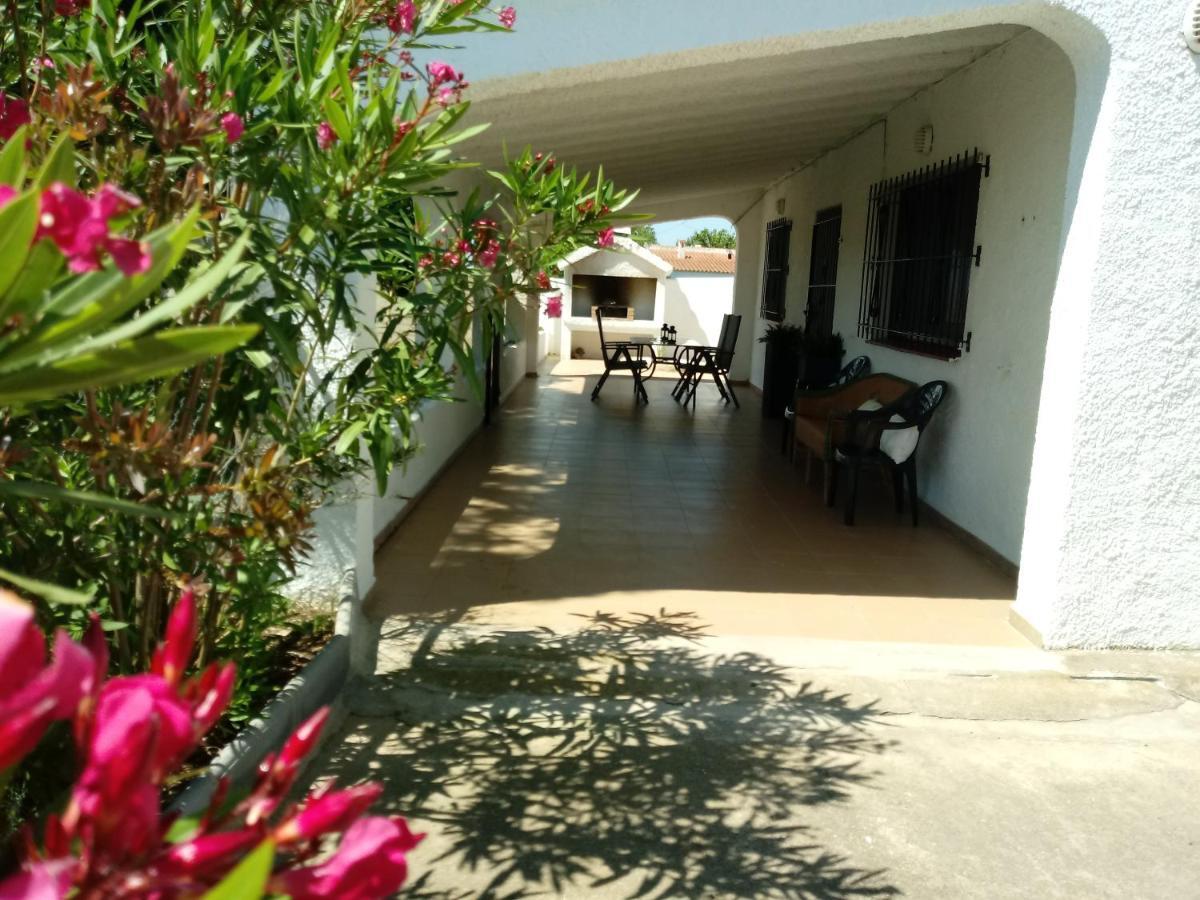 Chalet Garcia Deltebre Εξωτερικό φωτογραφία